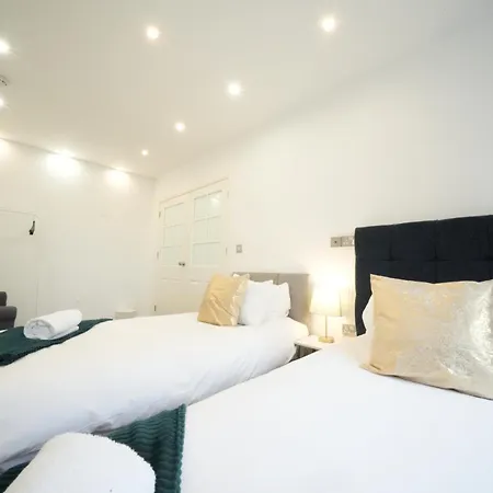 The Hatton Rooms Harlington  Exterior photo